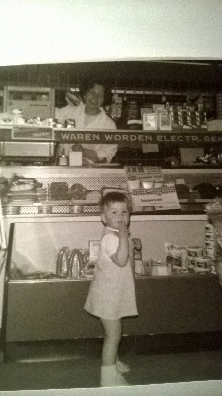 1 Op jonge leeftijd in de kruidenierswinkel van mijn ouders